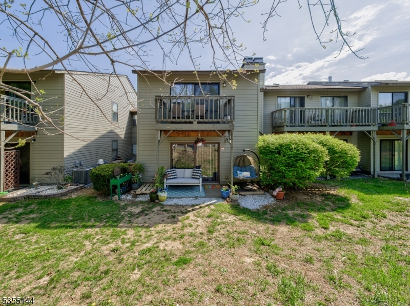 1811 Spruce Hills Dr