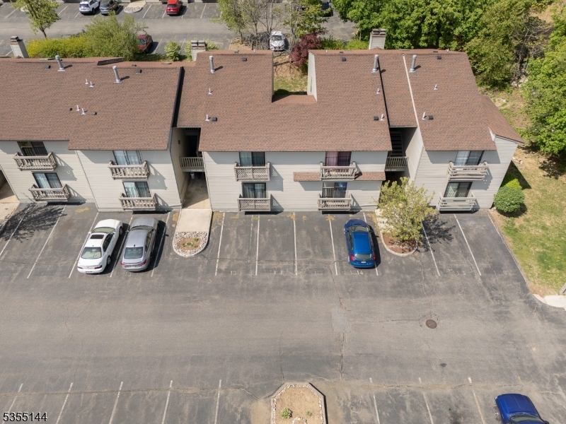 1811 Spruce Hills Dr