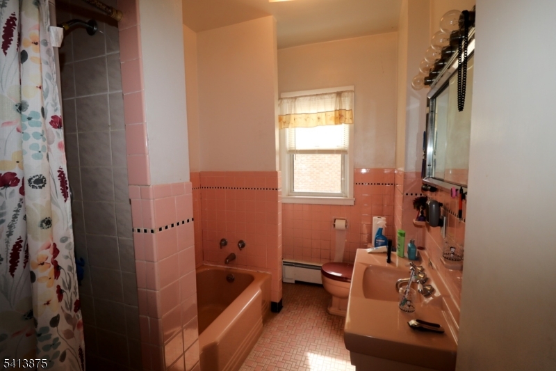 North Broadway - Residential