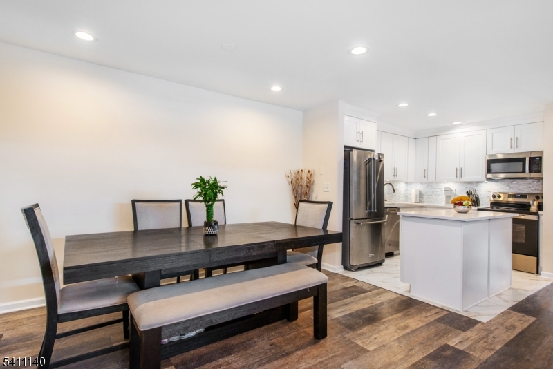 Bellevile - Residential