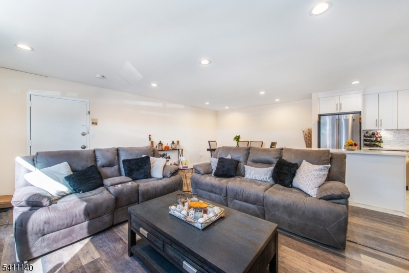 Bellevile - Residential