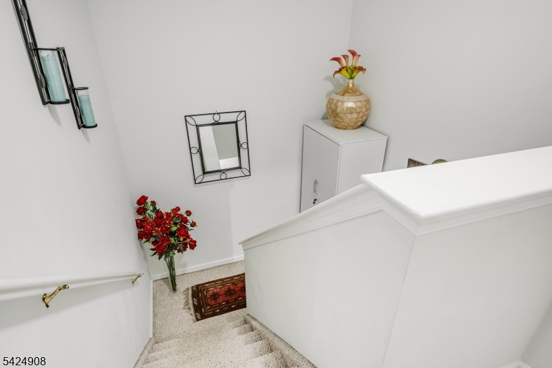 Montville Chase - Residential