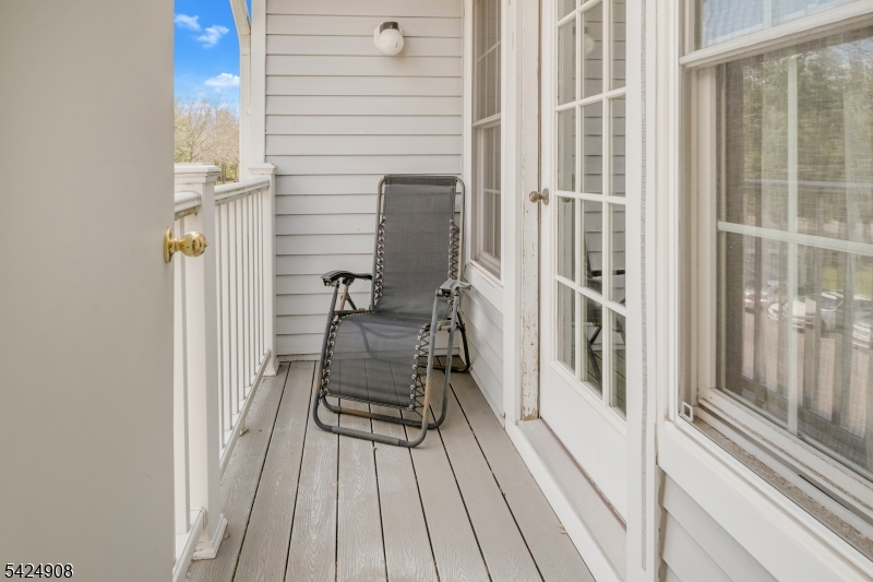 Montville Chase - Residential