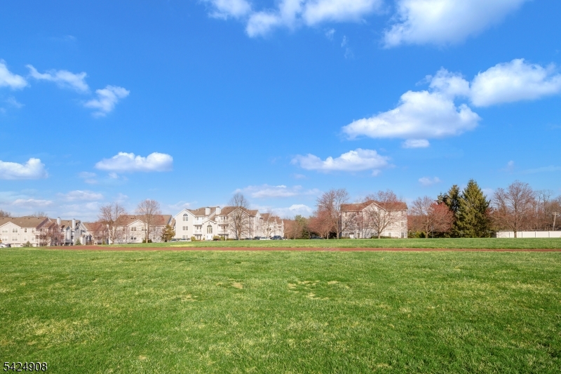 Montville Chase - Residential