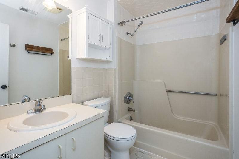 South Green I - Residential Lease