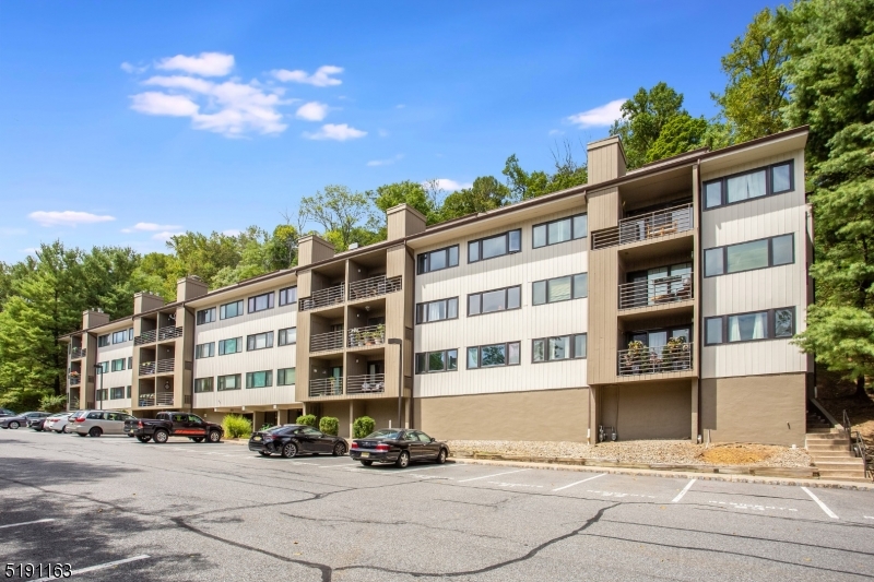 South Green I - Residential Lease