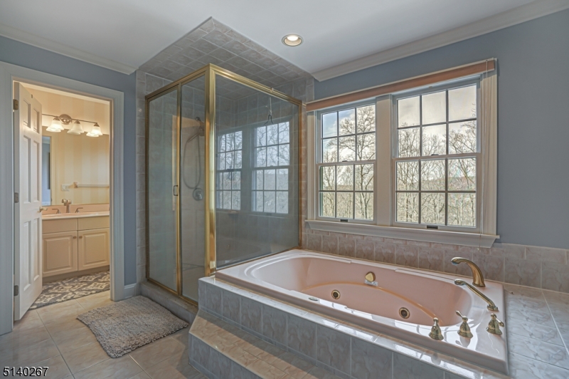 Charlotte Hill - Residential