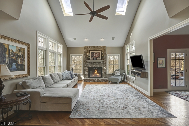 Charlotte Hill - Residential