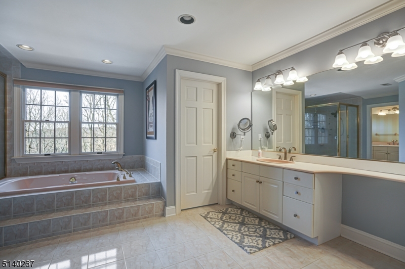 Charlotte Hill - Residential