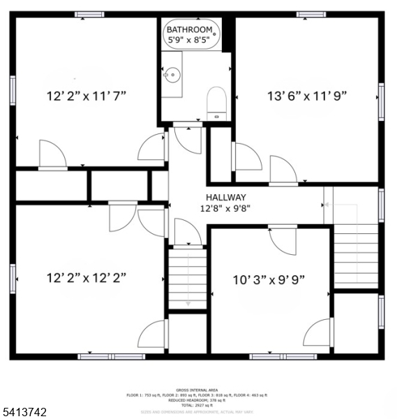 Main image without alt text