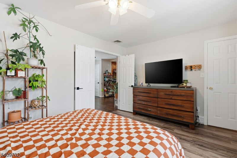 Shongum - Residential