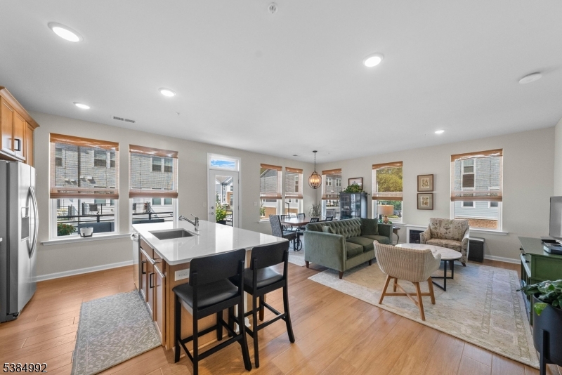 Townhomes At Vermella - Residential