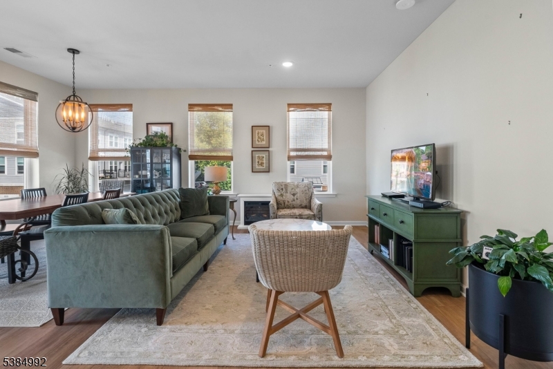 Townhomes At Vermella - Residential