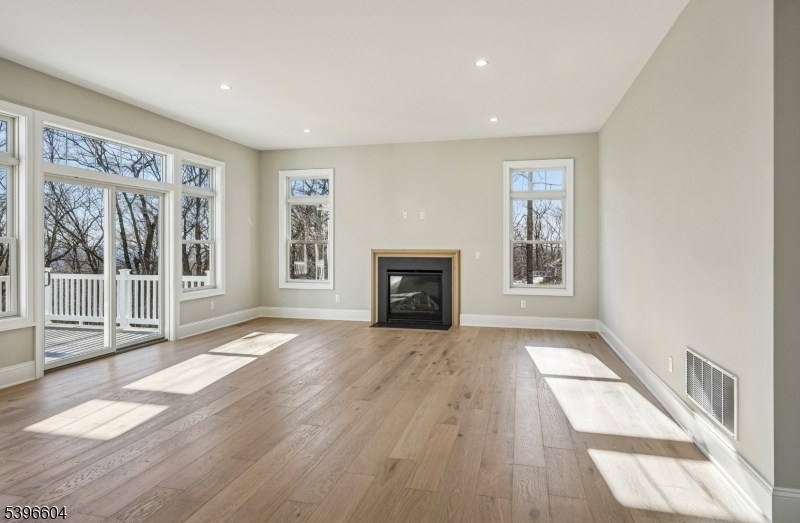 Stonehenge at Boonton Twp. - Residential