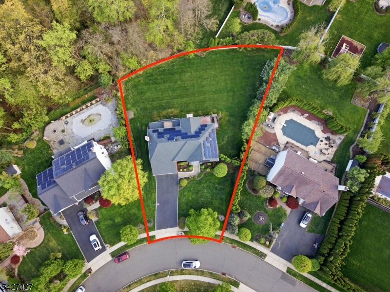 RIDGEWOOD ESTATES - Residential