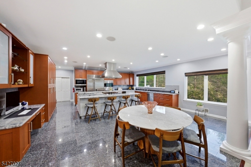 RIDGEWOOD ESTATES - Residential