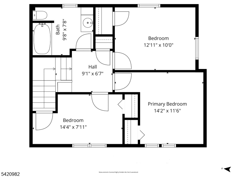 Main image without alt text