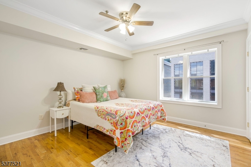 Paulus Hook - Residential