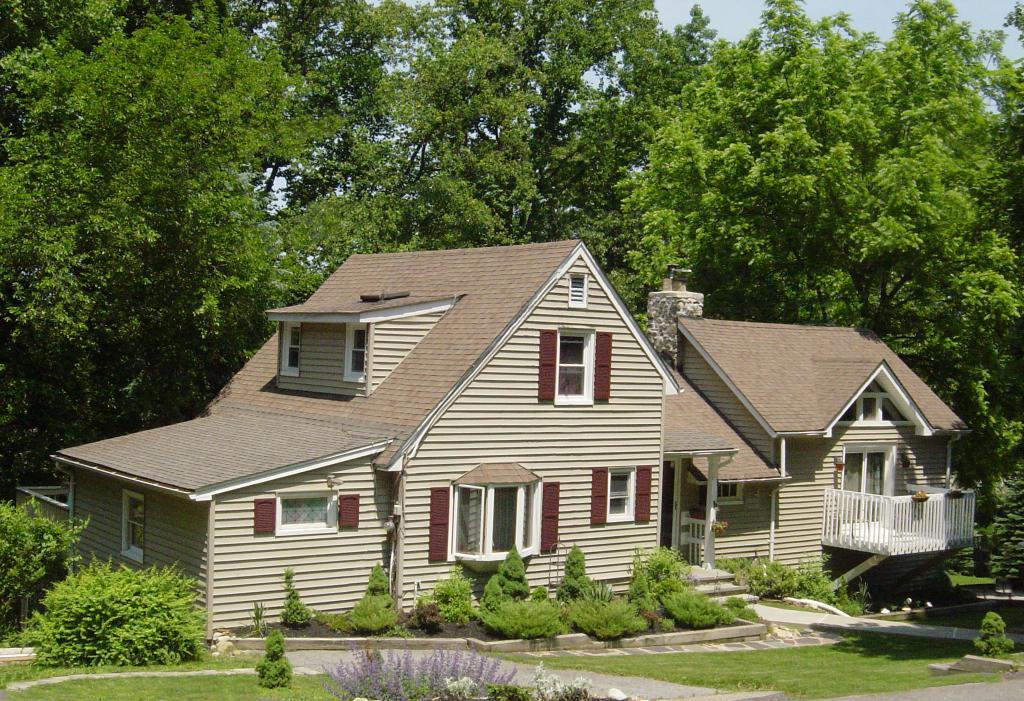 Jefferson Place Luxury - Residential Lease