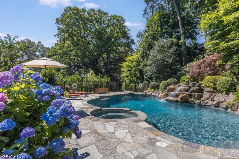 Upper Montclair - Residential