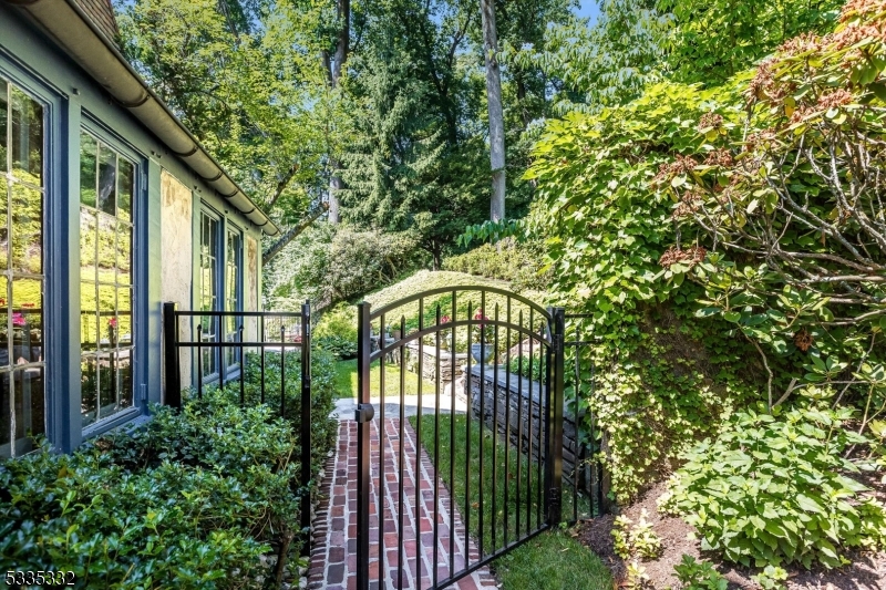 Upper Montclair - Residential