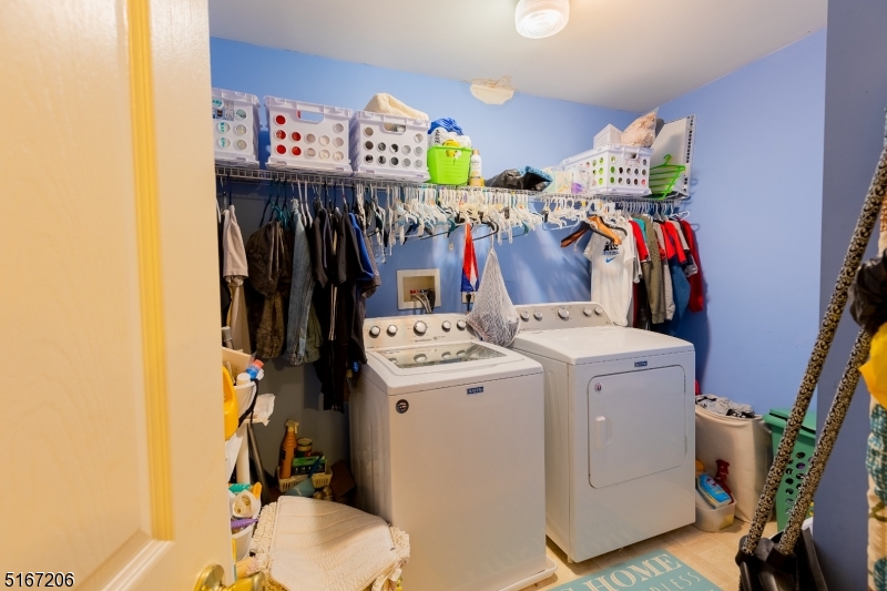 INDIAN FIELDS - Residential