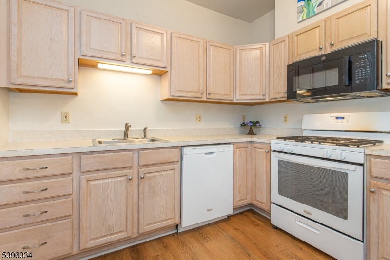 Mazdabrook - Residential