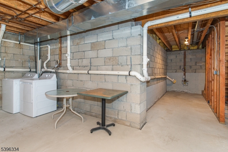 Mazdabrook - Residential