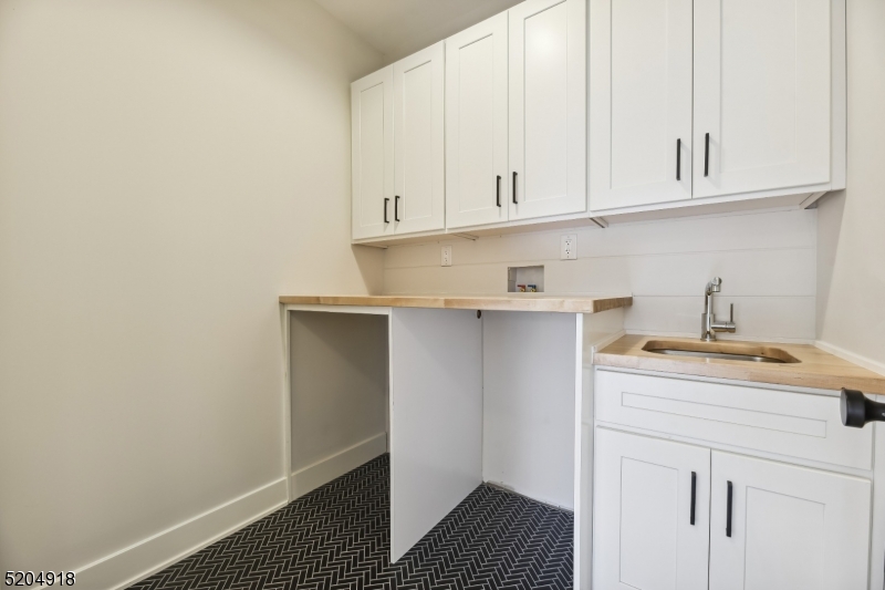 Montrose Park - Residential