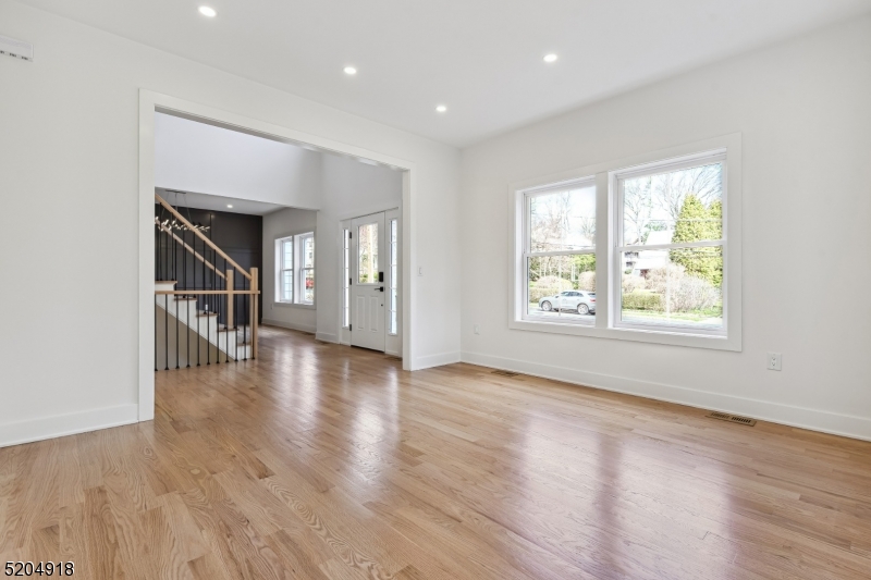 Montrose Park - Residential