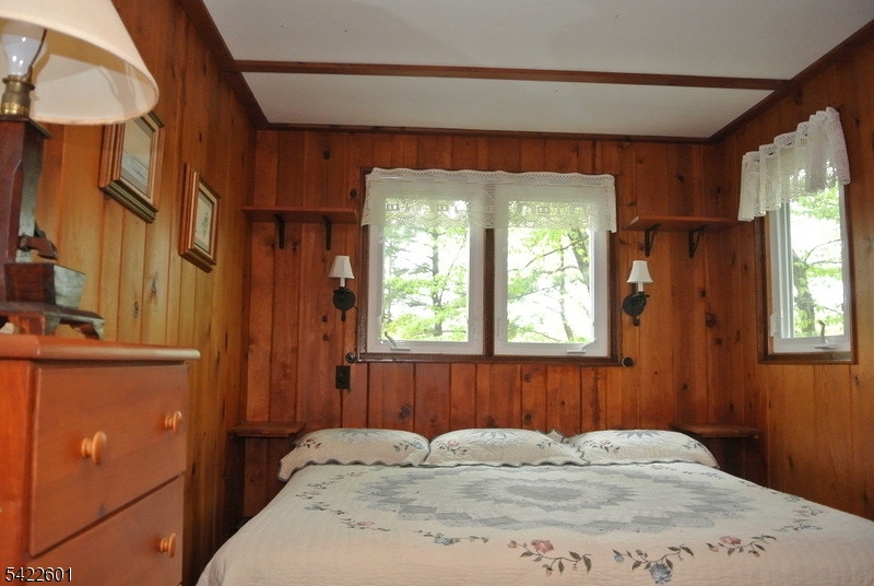 HIGHLAND LAKES - Residential