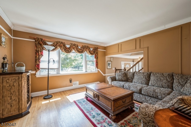 FRANKLIN FARMS - Residential