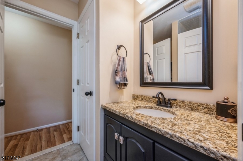 FRANKLIN FARMS - Residential