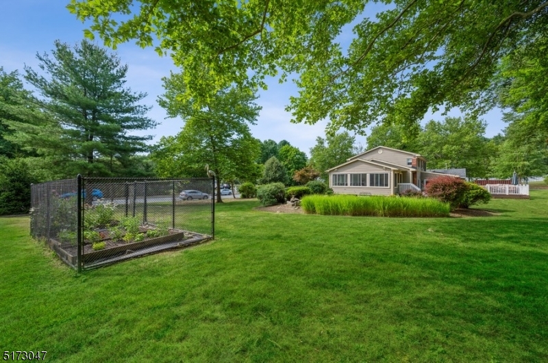 FRANKLIN FARMS - Residential