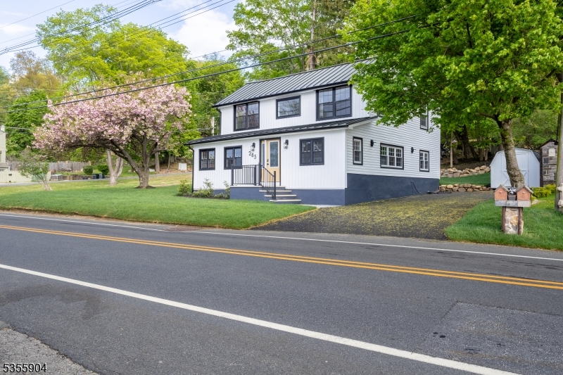 285 E Shore Trl
