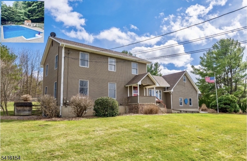 EAGLES NEST - Residential