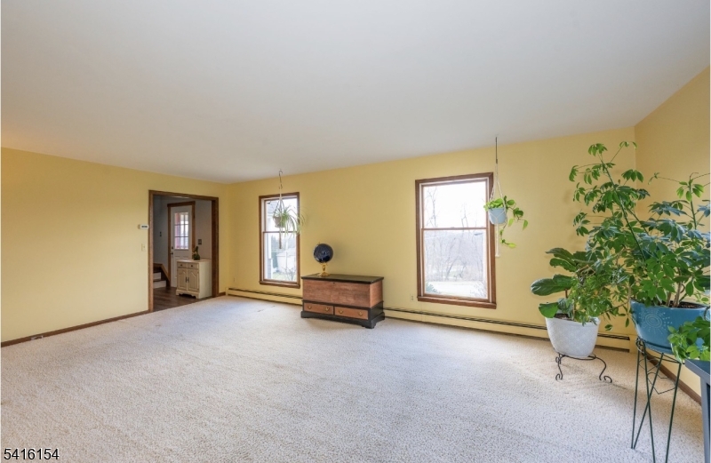 EAGLES NEST - Residential