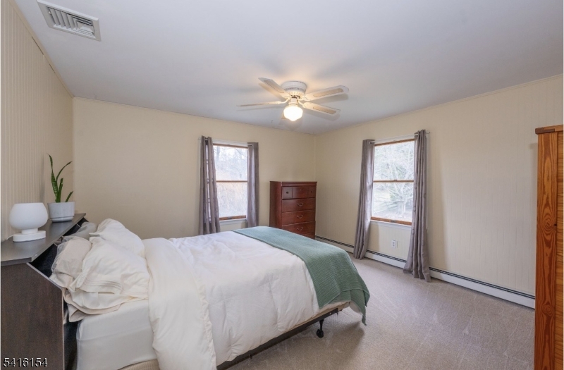 EAGLES NEST - Residential