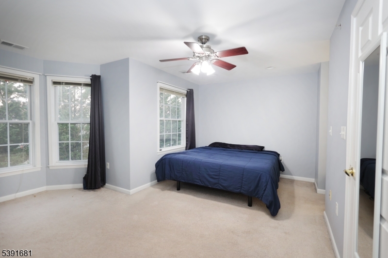 Broadway Commons - Residential