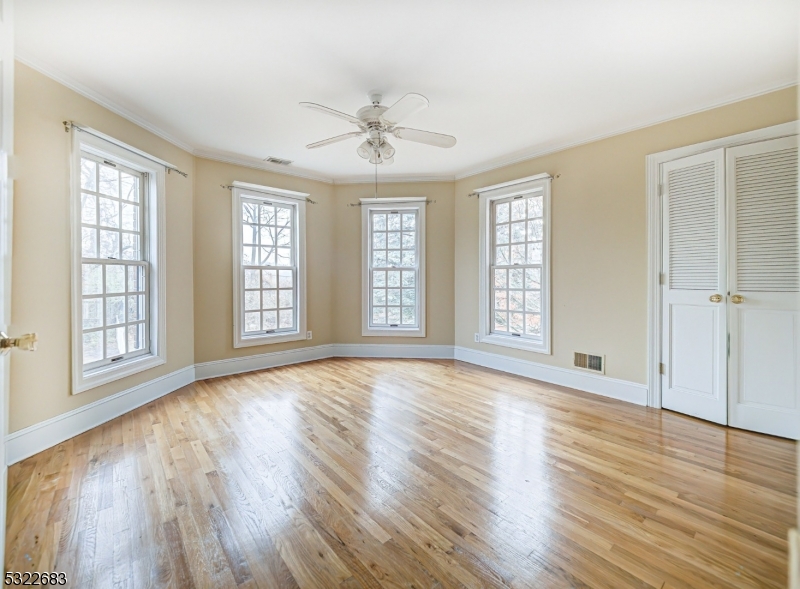 Hook Mountain Estates - Residential