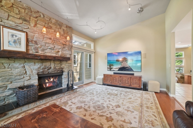 DEERFIELD - Residential