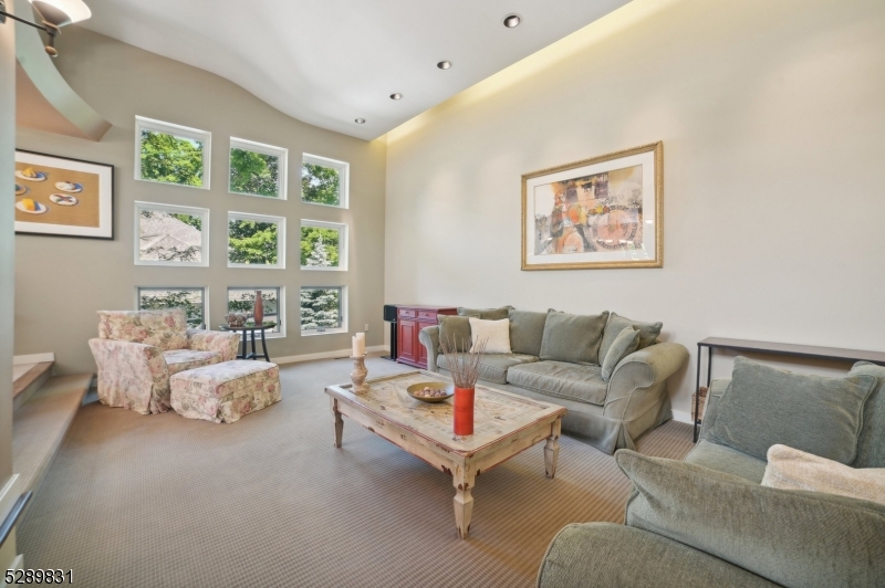 DEERFIELD - Residential