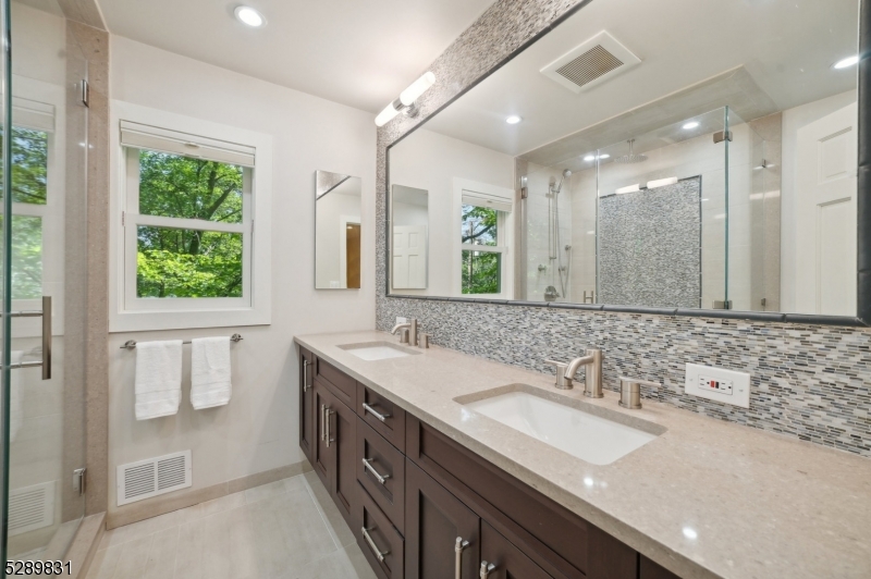 DEERFIELD - Residential