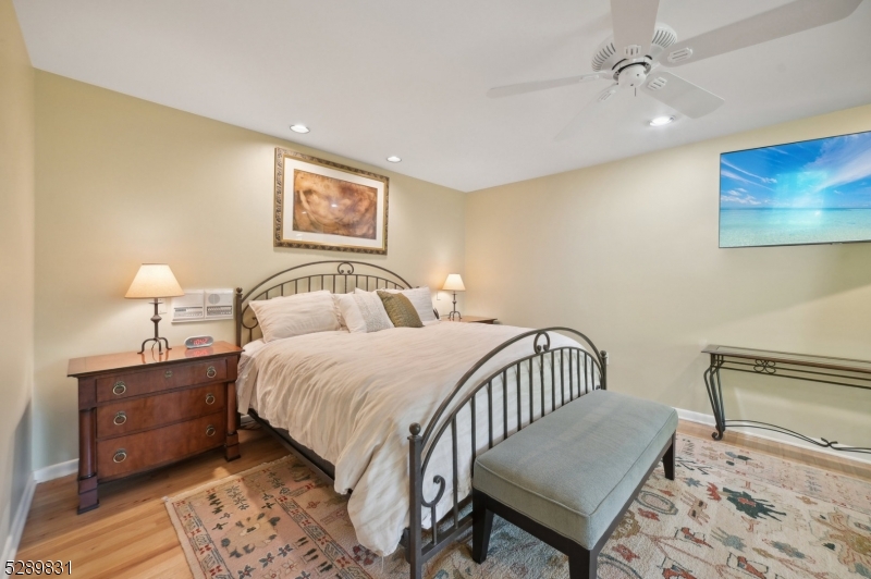 DEERFIELD - Residential