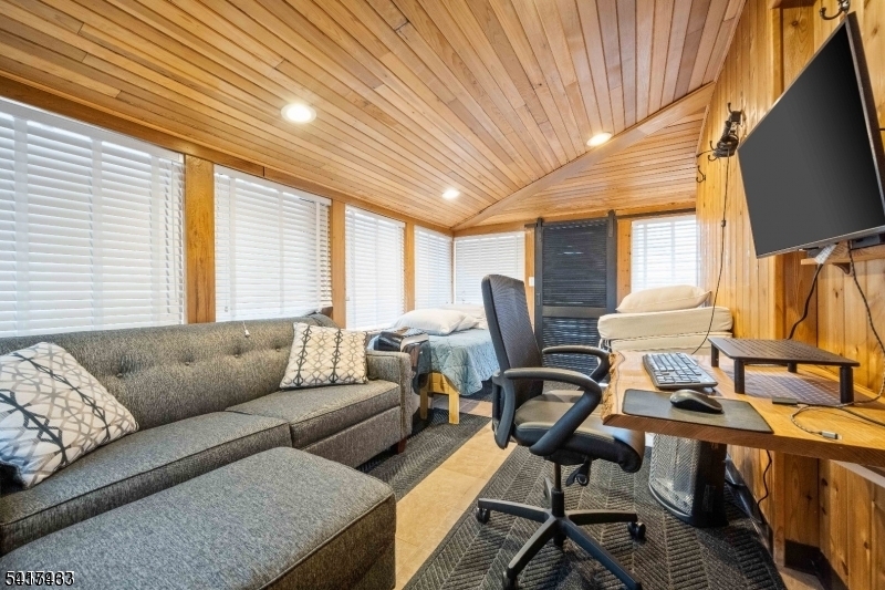 Green Pond - Residential