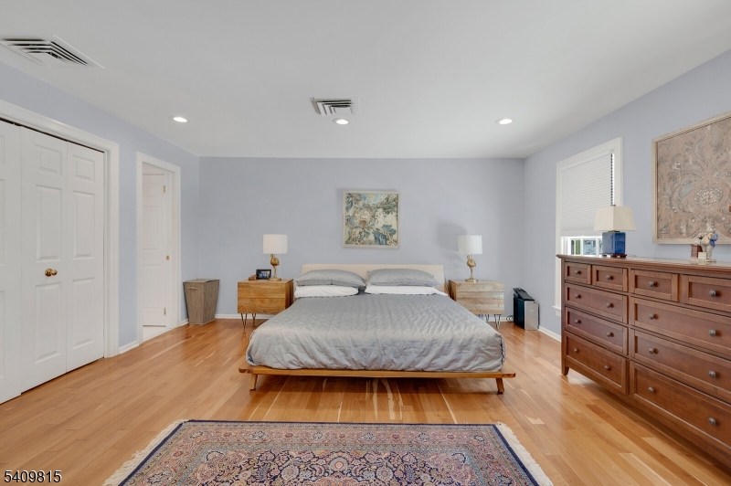 Murray Hill Square - Residential