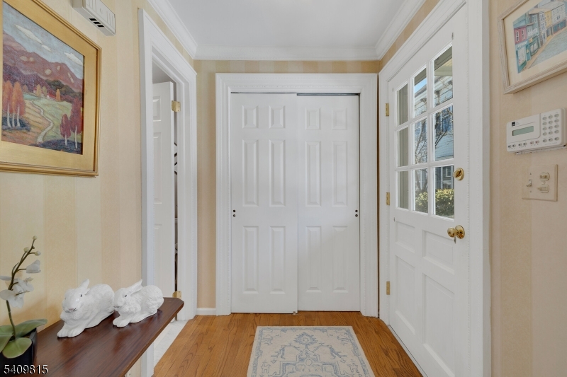 Murray Hill Square - Residential