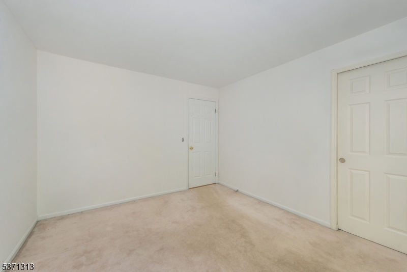 Spring Ridge - Residential