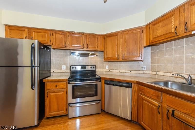 Spring Ridge - Residential