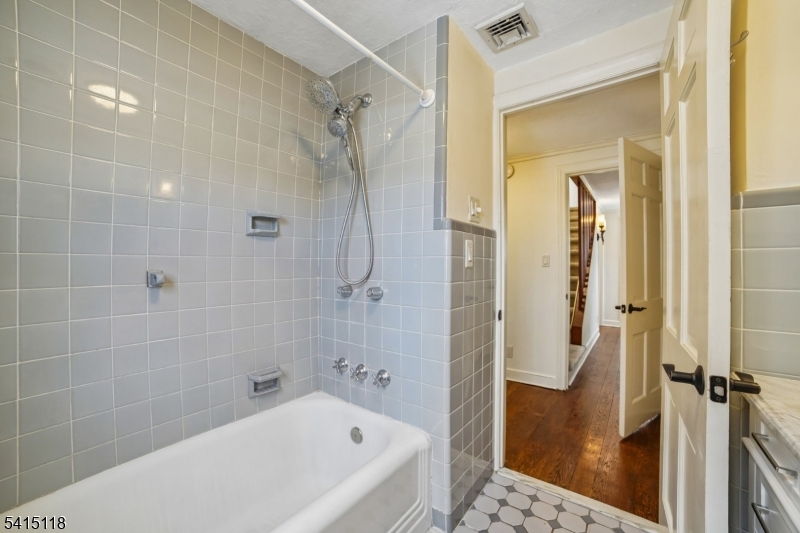 Deerfield - Residential Lease